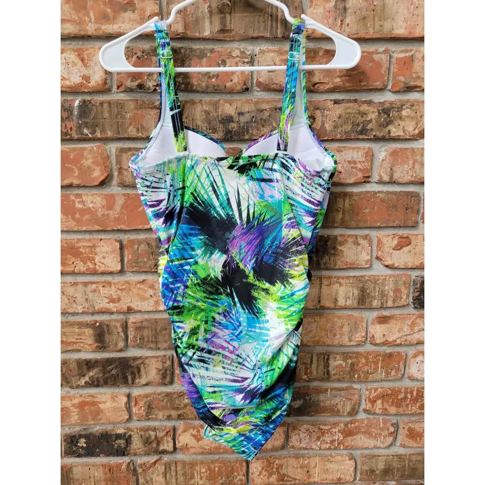 Torrid Size 00 One Piece Swimsuit Colorful Tropical Large Pool Vacation Resort